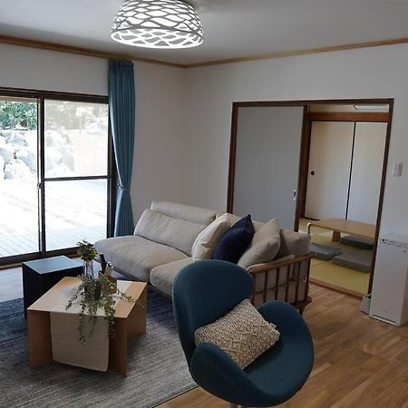 ゆったりとした時間を過ごせる一棟貸切の別荘　たけしま Naruto  Exterior photo