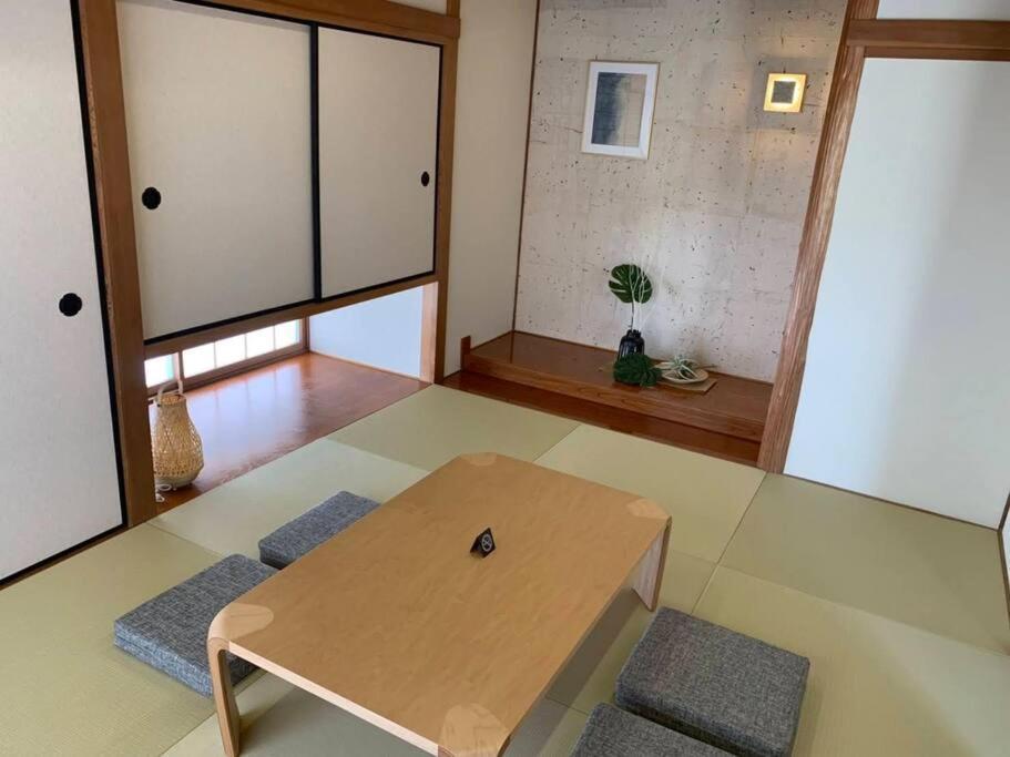 ゆったりとした時間を過ごせる一棟貸切の別荘　たけしま Naruto  Exterior photo
